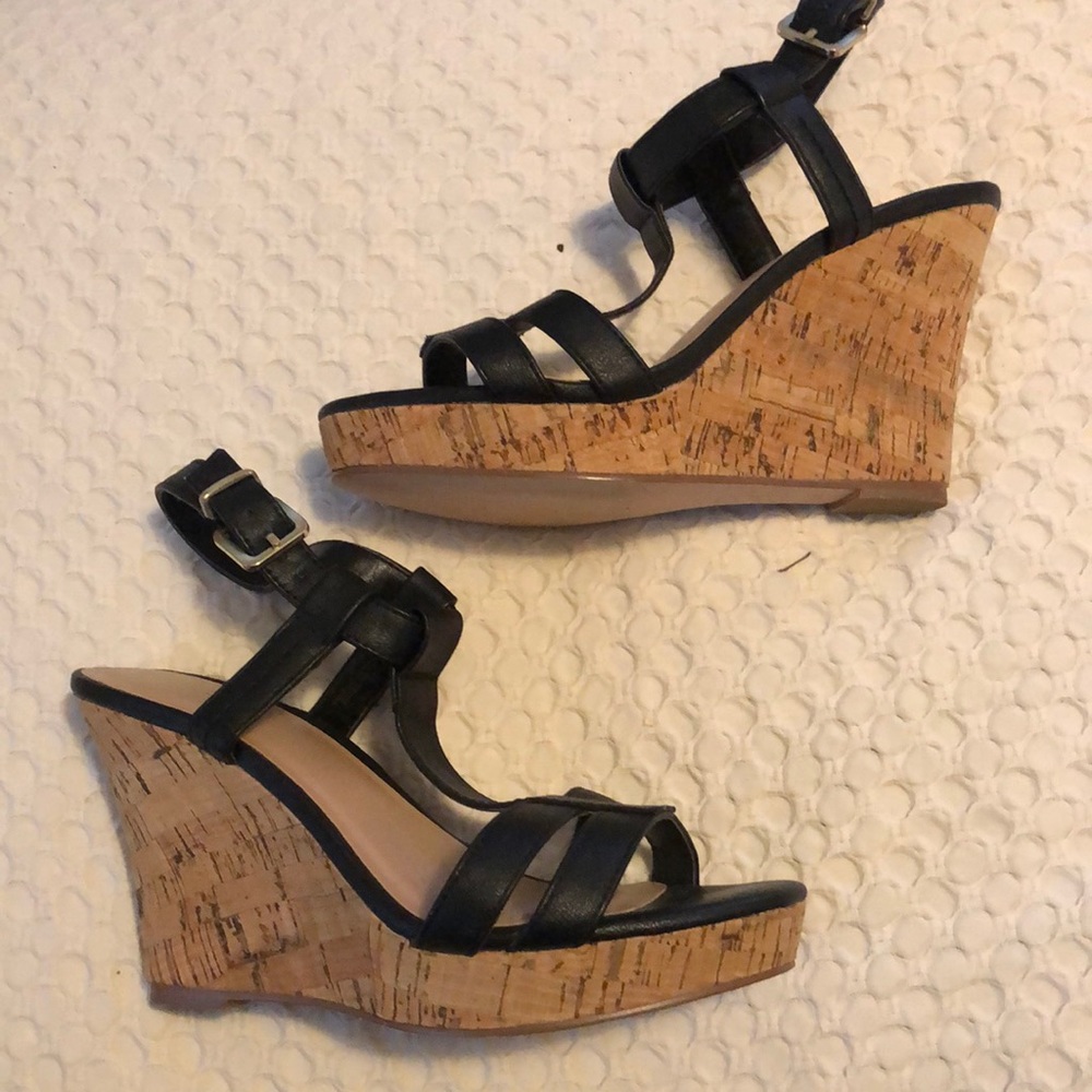 Cute black wedges